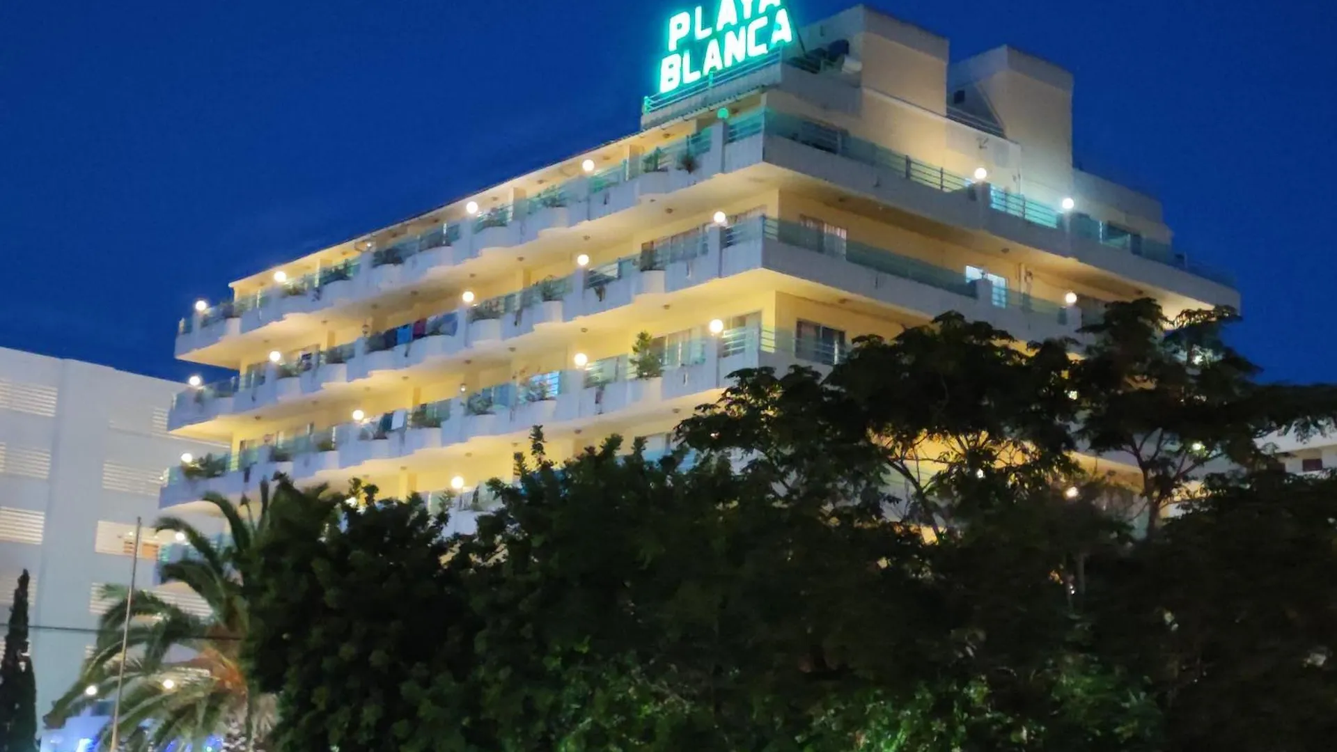 Hotel Bj Playa Blanca Sa Coma
