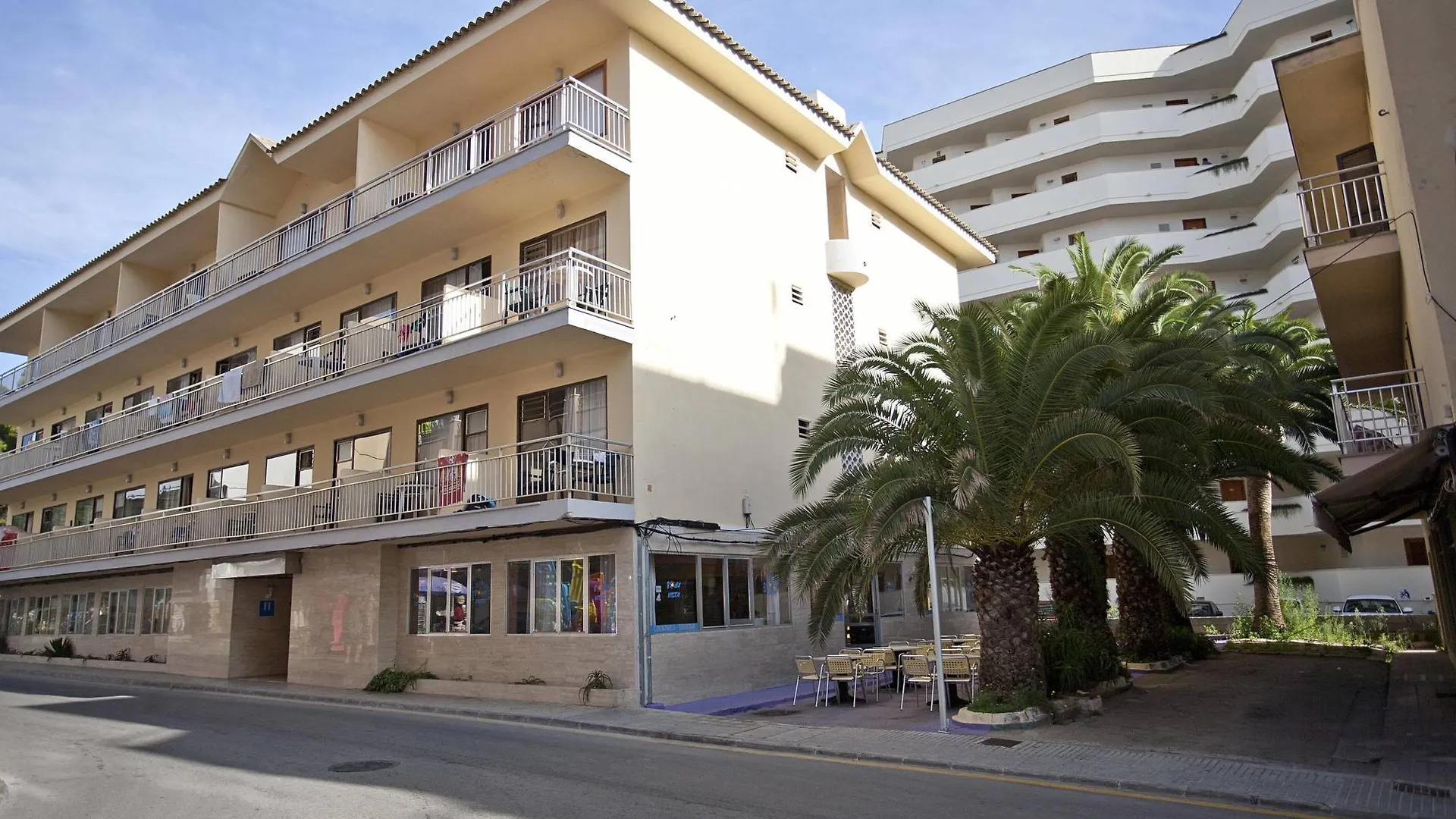 Hotel Bj Playa Blanca Sa Coma