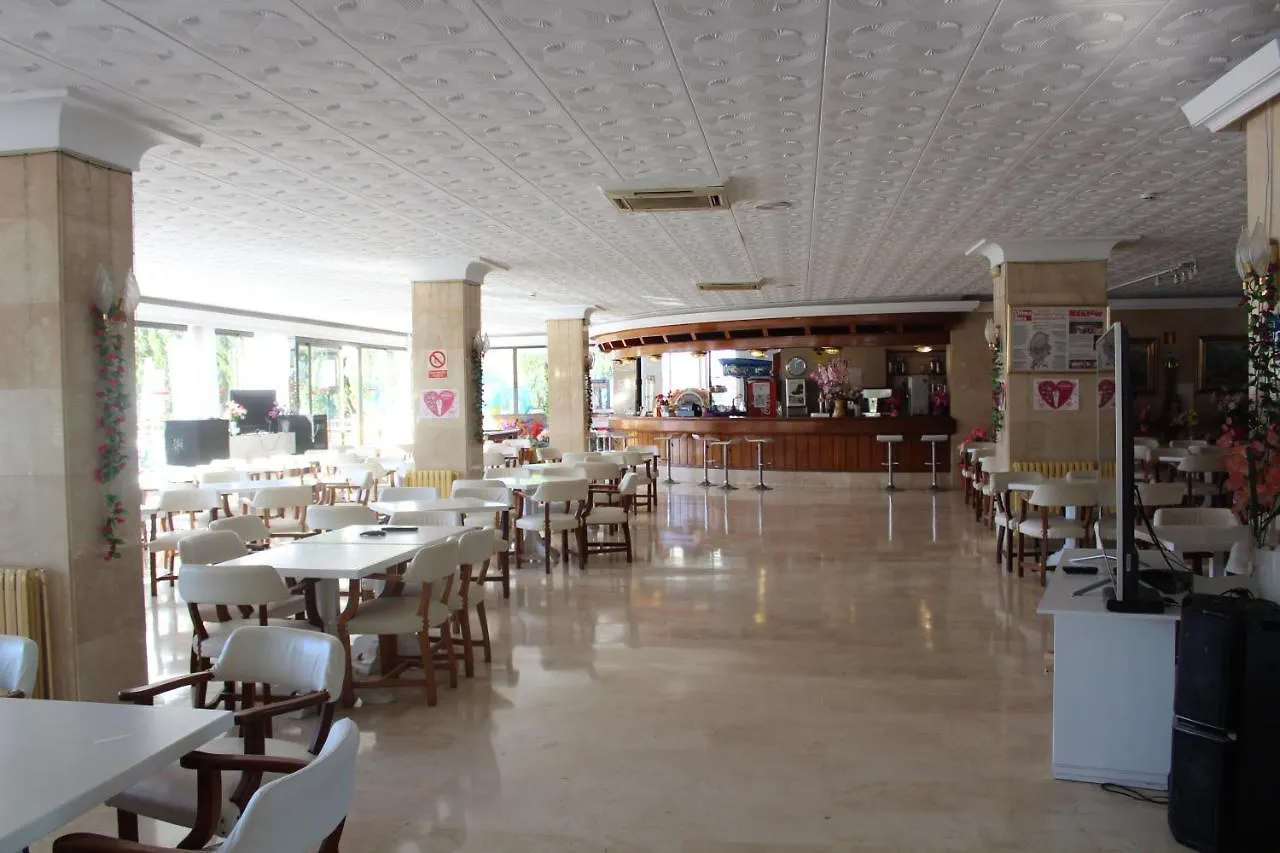 Hotel Bj Playa Blanca Sa Coma  2*, Sa Coma (Mallorca) España